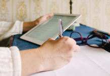 Chen Cun And Internet Literature