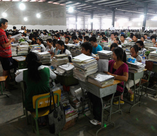 Can Educational Initiatives Help Achieve Social Justice in China?