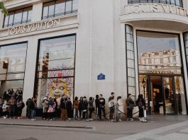 How the decline in Chinese tourists around the world has hit the luxury sector