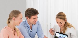 How to sell your house: tips for a smooth sale? How to sell your house