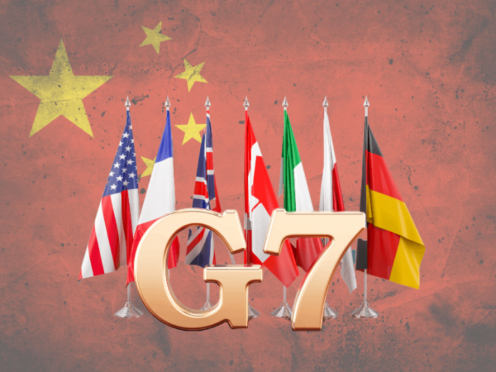 G7 and China flag