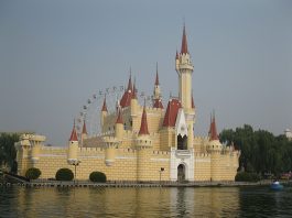 China’s Theme Park Economy Thriving, Despite Pandemic Times China’s Theme Park