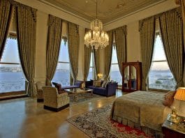 How to Create a Luxurious Space for Yourself Luxurious Space