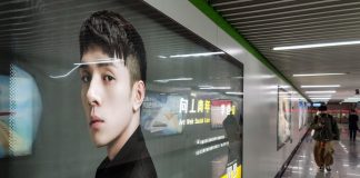 Western Luxury Brands are Entering a Risky Pact with China’s Influencers Austin Li Jiaqi