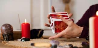Taoist Rituals via Video Call and Tarot Readings Over Wechat: China’s Spiritual Market Is Going Digital Taoist Rituals via Video Call and Tarot Readings Over Wechat