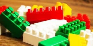 Lego’s ESG Dilemma: Why an Abandoned Plan to Use Recycled Plastic Bottles Is a Wake-up Call For Supply Chain Sustainability iStock-1089387710