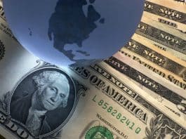 Why the World Is Turning away From the US Dollar iStock-477940420