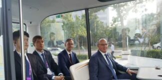 Driverless Push Globalization: Russia Advances the Autonomous Mobility and Seeks Expertise with Chinese WeRide Russians riding on Autonomous Car